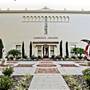 Mount Dora Community Building